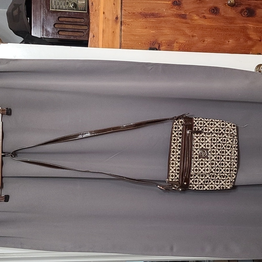 Kim Rogers Womens Crossbody Bag Purse Brown/Tan Zips Adjustable 10.5x10.5" EUC